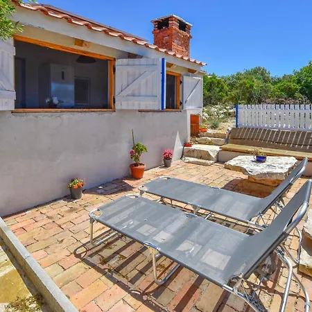 Dom wakacyjny House Livingston Neviđane